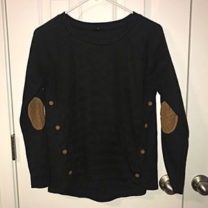 Women's black long sleeve size Medium